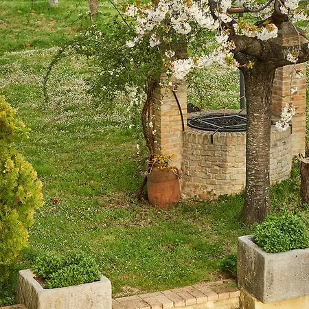 Lantgård La Fattoria Di Maria Donata *